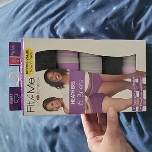 Fit For Me Fruit of the Loom Briefs- sz 9